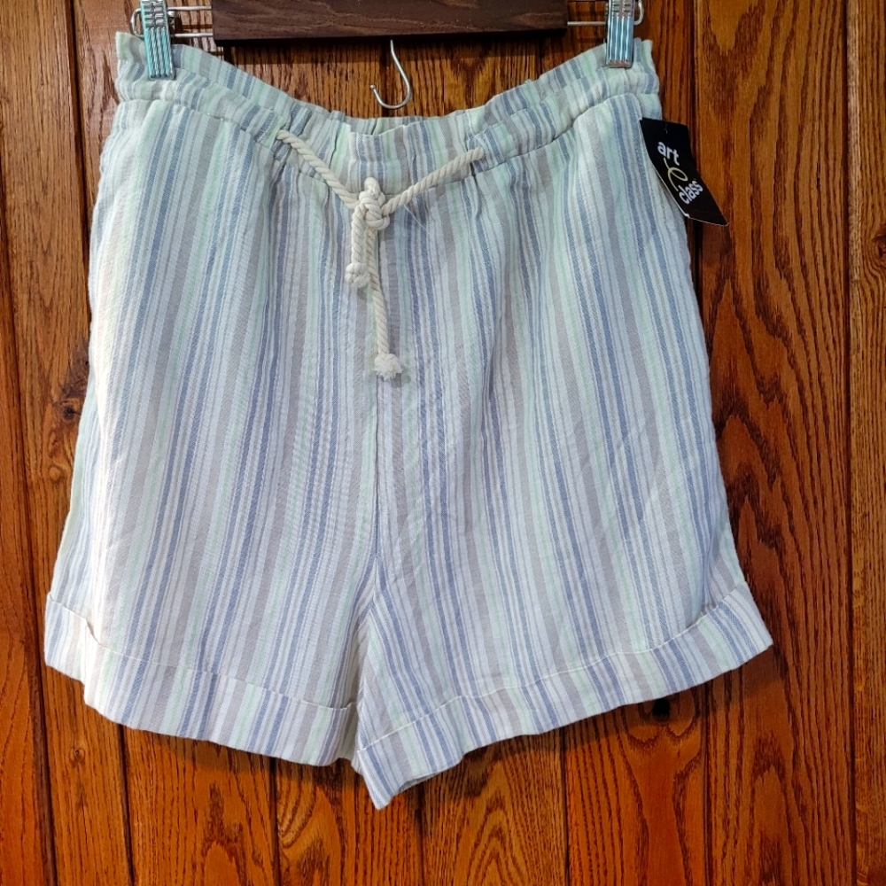 Girls shorts